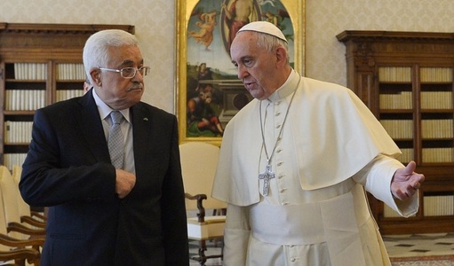 Papa Francisc l-a primit într-o audienţă privată pe preşedintele palestinian Mahmoud Abbas care a inaugurat apoi Ambasada Palestinei la Sfântul Scaun