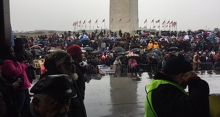 ”Oamenii speranţei” dau startul unei săptămâni de proteste anti-Trump la Washington. VIDEO