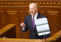 Lumea trebuie să se ridice împotriva agresiunii ruse, spune Biden în cursul unei vizite la Kiev