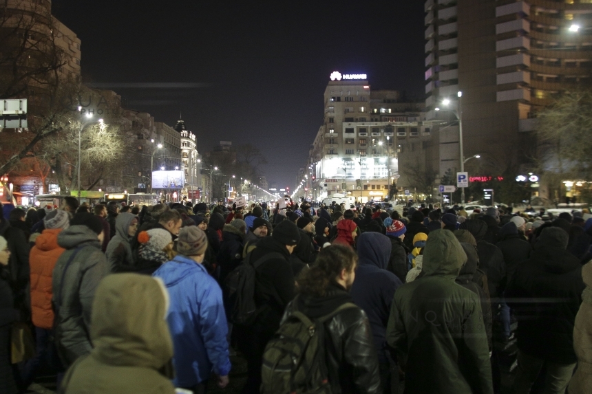 Presa internaţională scrie despre protestele antiguvernamentale din România 