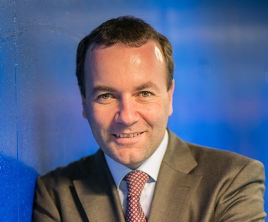 Liderul PPE îl cataloghează drept clovn pe ministrul britanic de Externe, Boris Johnson