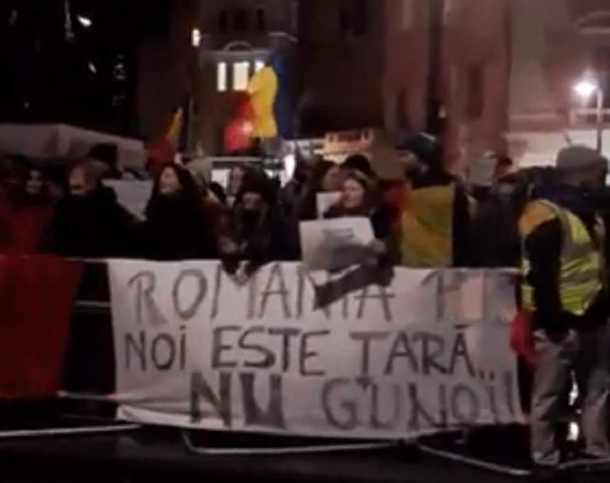 Proteste ale românilor şi la Londra, Berlin şi Bruxelles faţă de ordonanţa de urgenţă privind modificarea codurilor penale. FOTO, VIDEO