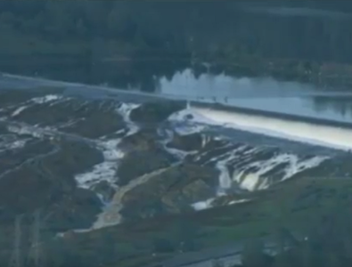 Guvernatorul Californiei a decretat stare de urgenţă din cauza pericolului de la barajul Oroville