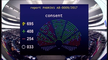 Parlamentul European a aprobat acordul CETA, care deschide calea spre ridicarea vizelor pentru românii care vor să meargă în Canada