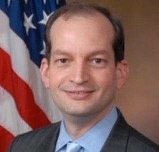 Preşedintele Donald Trump îl va nominaliza pe Alexander Acosta la conducerea departamentului Muncii