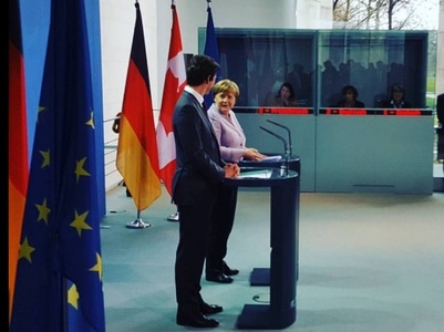 Trudeau şi Merkel au discutat într-o întâlnire la Berlin despre CETA, precum şi despre politica externă a lui Trump 