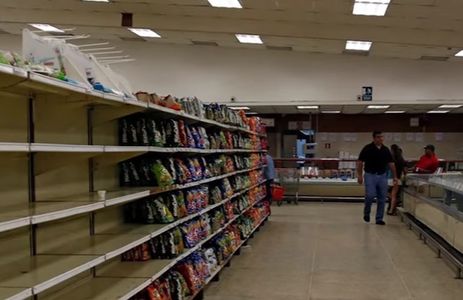 Venezuela: Aproximativ 75% dintre locuitori au pierdut în medie opt kilograme din cauza gravei crize alimentare (studiu)