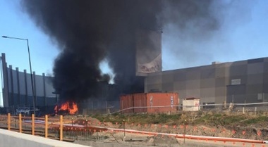 Australia: Cinci persoane şi-au pierdut viaţa după ce un avion de mici dimensiuni s-a prăbuşit peste un centru comercial