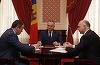 Dodon anunţă că a demarat un dialog cu preşedintele Parlamentului şi premierul R. Moldova, "în beneficiul cetăţenilor"