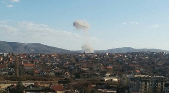 Cel puţin un mort, 25 de răniţi şi trei persoane date dispărute în Serbia, în urma unor explozii la un depozit de muniţie