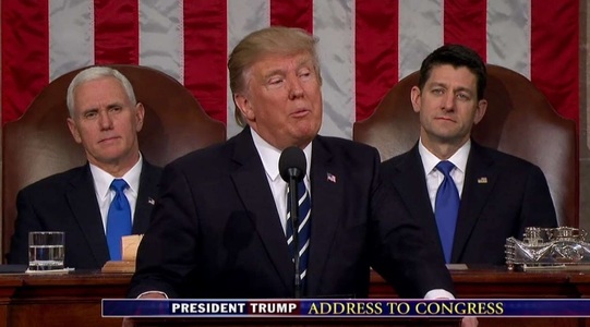 Preşedintele Donald Trump salută apariţia unei ”noi mândrii naţionale” în prima adresare din Congres
