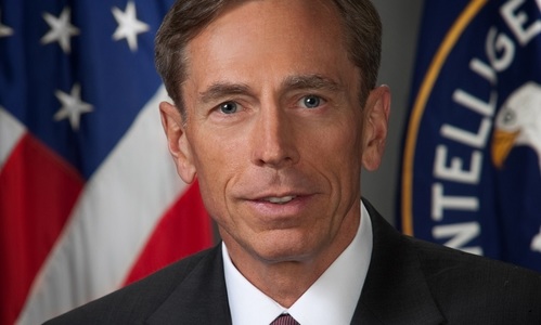 Petraeus spune la Berlin că SUA pot colabora cu Rusia în unele domenii strategice
