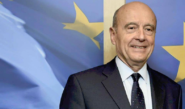 Juppe a anunţat că nu va candida la alegerile prezidenţiale. VIDEO