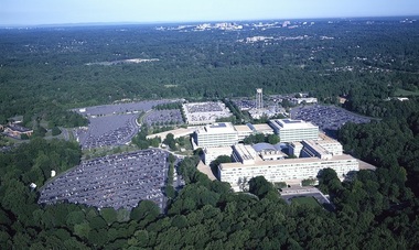WikiLeaks dezvăluie instrumente ultrasecrete cu care CIA sparge telefoane, aplicaţii de comunicare şi alte electronice