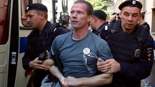 Poliţia rusă a reţinut un activist anti-Kremlin cunoscut, la mai puţin de două săptămâni după ce fusese eliberat