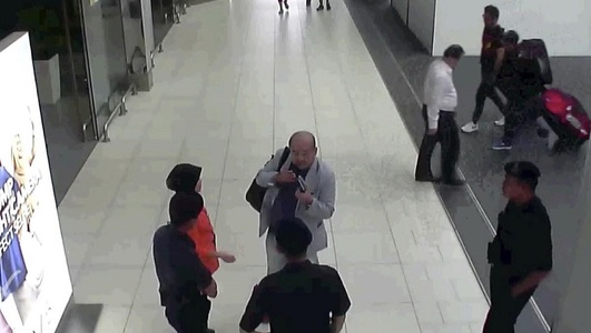 Poliţia malaysiană îl identifică pe nord-coreeanul asasinat pe aeroportul din Kuala Lumpur ca fiind Kim Jong-nam