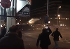 Protest violent în faţa Consulatului turc din Rotterdam, după ce un ministru a fost oprit să intre şi expulzat din ţară. VIDEO