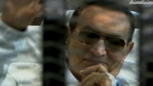 Justiţia egipteană hotărăşte ca Mubarak să fie eliberat şi pune în acest fel capăt, simbolic, Primăverii Arabe în Egipt