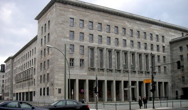 Un pachet cu explozivi primit de Ministerul german al Finanţelor, detonat controlat în deplină siguranţă 