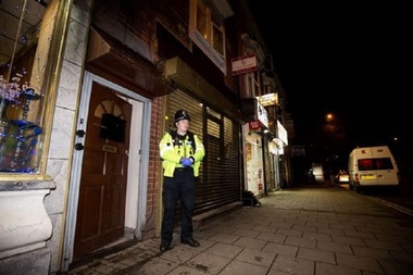 Mai multe persoane au fost arestate în cursul unei operaţiuni cu legături cu atacul de la Londra, lansată la Birmingham