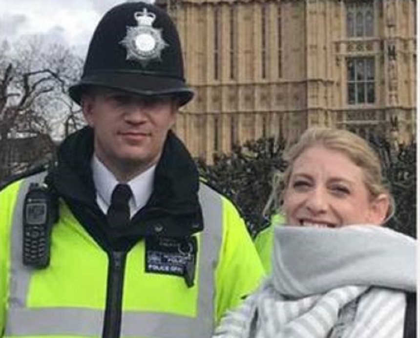O turistă a publicat ultima fotografie cu ofiţerul de poliţie Keith Palmer, ucis în atacul de la Parlament