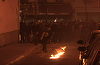 Cel puţin trei ofiţeri de poliţie au fost răniţi şi 35 de persoane au fost arestate în proteste violente la Paris. VIDEO
