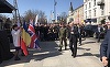 Batalionul multinaţional NATO din care fac parte trupe din SUA, M.Britanie şi România, primit de ministrul polonez al Apărării Antoni Macierewicz la Piotrkow Trybunalski 