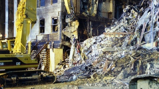 FBI a publicat fotografii noi cu urmările atentatului de pe 11 septembrie de la Pentagon. FOTO