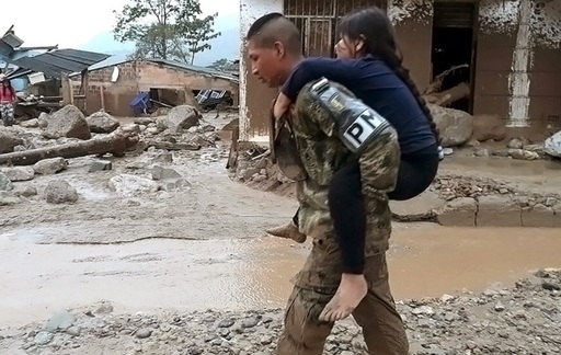 Cel puţin 43 de copii ucişi de torentul de noroi în oraşul columbian Mocoa