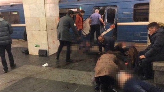 Explozia produsă la Sankt Petersburg ar fi avut loc în al treilea vagon al garniturii de metrou vizate