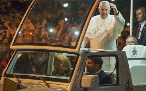 Un adolescent american mărturiseşte că a vrut să-l asasineze pe Papa Francisc la Philadelphia în numele Statului Islamic