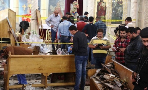 Statul Islamic revendică cele două atentate vizând biserici din Egipt, soldate cu cel puţin 36 de morţi 100 de răniţi