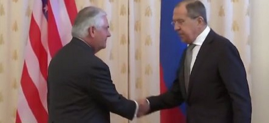 Rusia vrea să cunoască ”Intenţiile reale” ale Statelor Unite, îi spune Lavrov lui Tillerson la Moscova