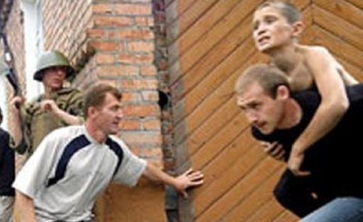 CEDO condamnă Rusia pentru gestionarea crizei luării de ostatici de la Beslan, Moscova denunţă o hotărâre ”inadmisibilă”