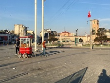 Piaţa Taksim, din Istanbul, a fost închisă traficului din motive de securitate