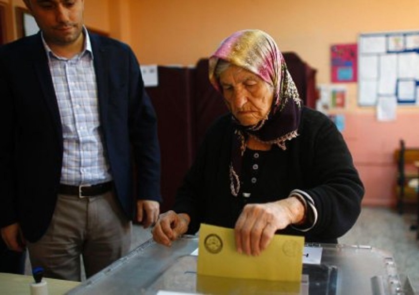 Principalul partid de opoziţie din Turcia obiectează faţă de luarea în calcul a 2,5 milioane de voturi
