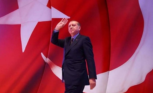 Erdogan prezidează după referendum o reuniune a Cabinetului la palatul prezidenţial din Ankara