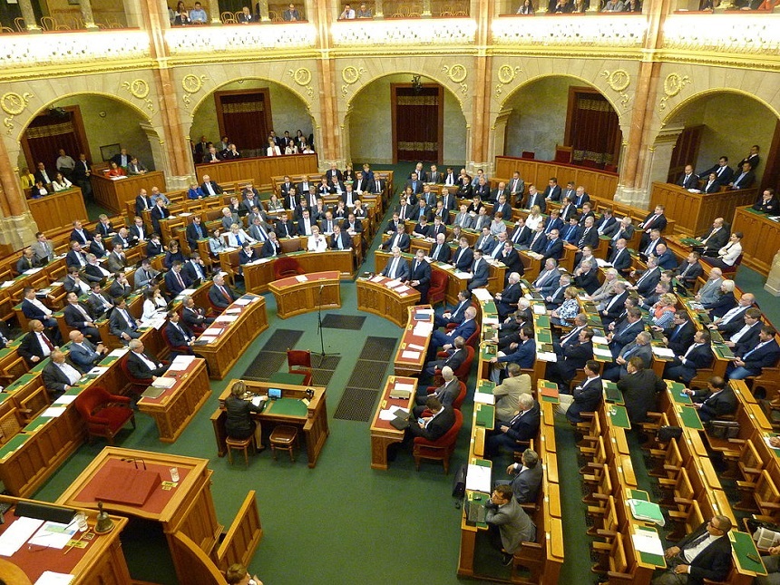 Ungaria a început să dezbată un proiect de lege ce vizează ONG-urile finanţate din străinătate