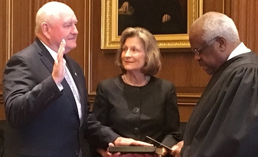 Fostul guvernator al Georgiei Sonny Perdue, noul secretar american al Agriculturii