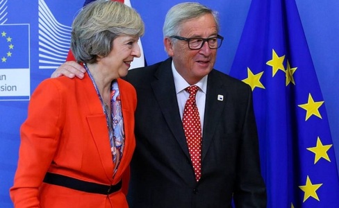 May îl primeşte pe Juncker la Londra înaintea summitului Celor 27 care va stabili liniile roşii UE în negocierea Brexitului