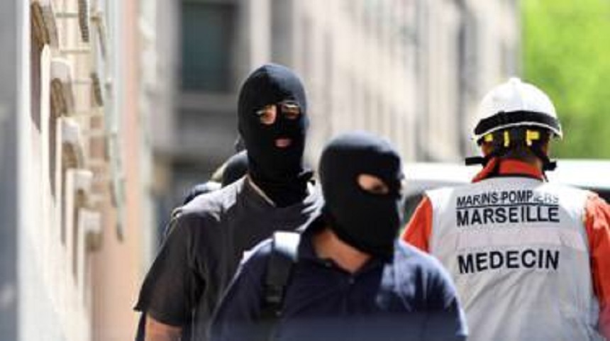 Autorităţile franceze au reţinut cinci suspecţi în urma unei operaţiuni antiteroriste