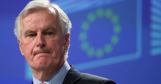 Barnier o îndeamnă pe May să-şi ţină împreună privirile aţintite asupra obiectivelor Brexitului