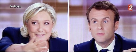 Macron o acuză pe Le Pen că răspândeşte ”fake news” după ce candidata FN a sugerat că acesta ar deţine un cont offshore