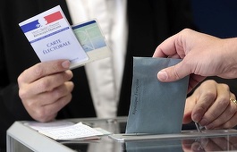 Peste 28% dintre francezi au votat până la prânz în al doilea tur al alegerilor prezidenţiale 
