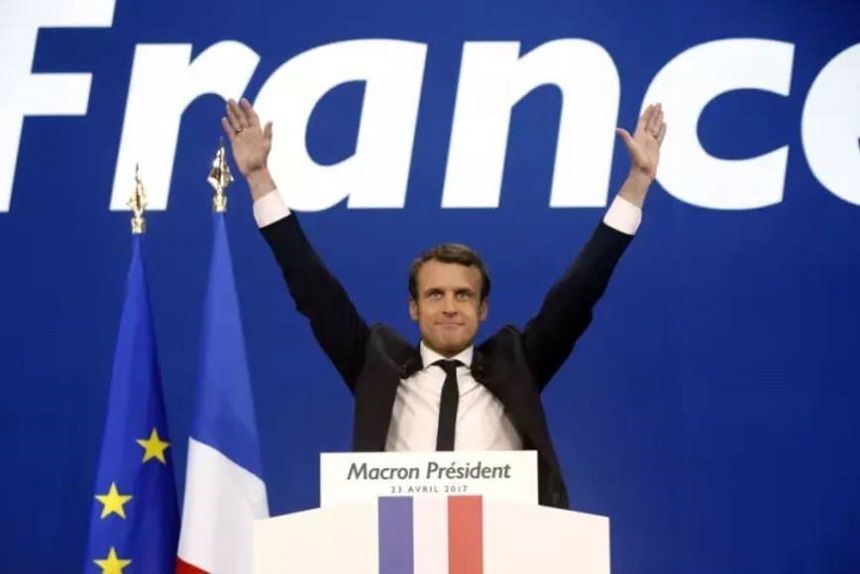 Ministerul francez de Interne a confirmat oficial că Emmanuel Macron este noul preşedinte-ales al Franţei