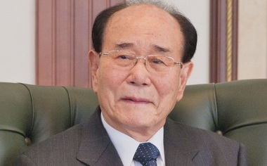 Macron, felicitat pentru victoria în alegeri de către omologul său nord-coreean Kim Yong-nam