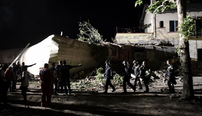 Patru morţi şi cinci răniţi în nordul Greciei, în urma deraierii unui tren
