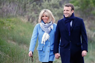 Berlusconi a numit-o pe Prima Doamnă a Franţei o ”mamă frumoasă” a preşedintelui Macron