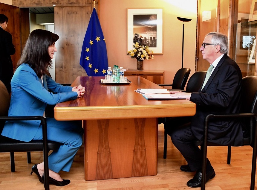 Juncker vrea să îi aloce viitorului comisar bulgar portofoliul Economie Digitală şi Societate Digitală