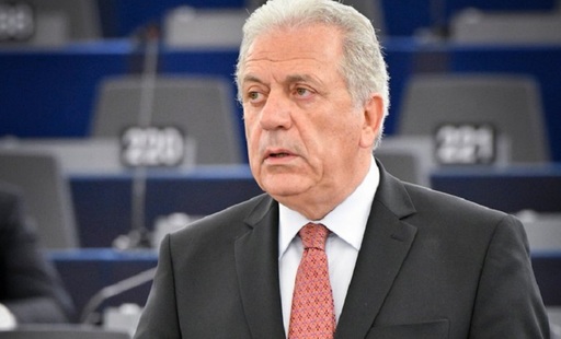 UE ameninţă Ungaria şi Polonia cu proceduri de infringement dacă refuză în continuare să primească azilanţi